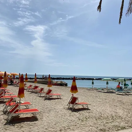Holiday home Casa Lucenzia