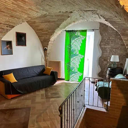 Casa Lucenzia Holiday home